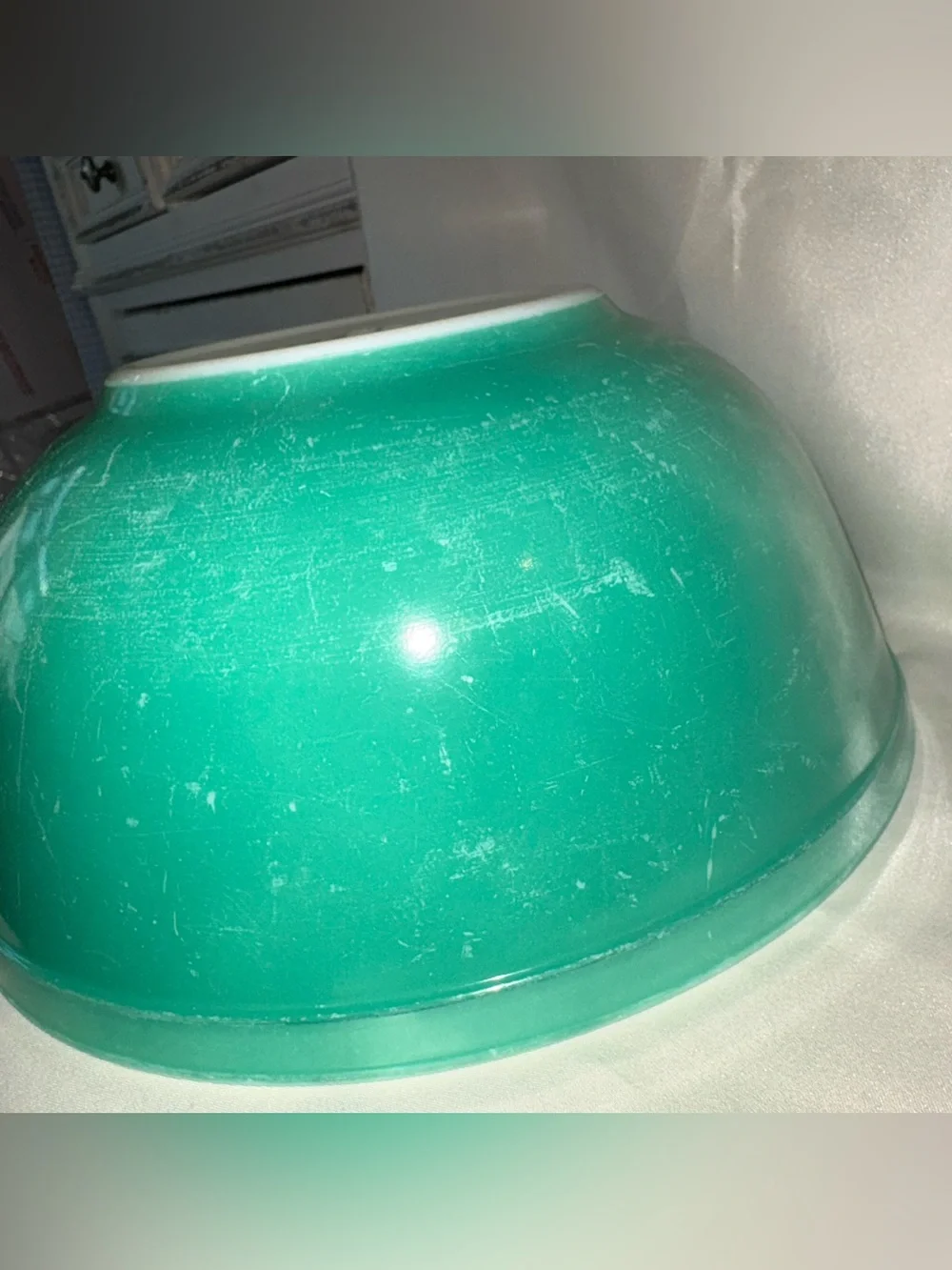 Pyrex Green Mixing Bowl #403 (2.5qt)